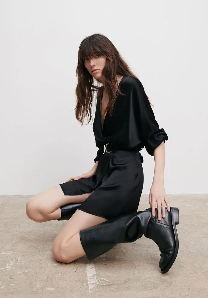 Mini Dress V-neckline